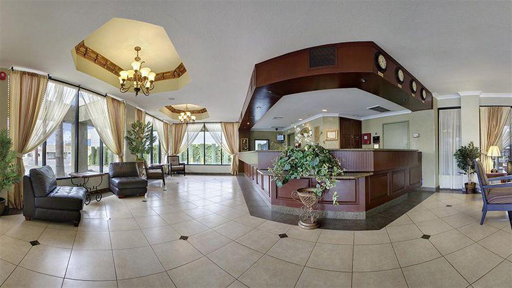 Howard Johnson By Wyndham Reseda Hotel & Suites Los Angeles Dış mekan fotoğraf