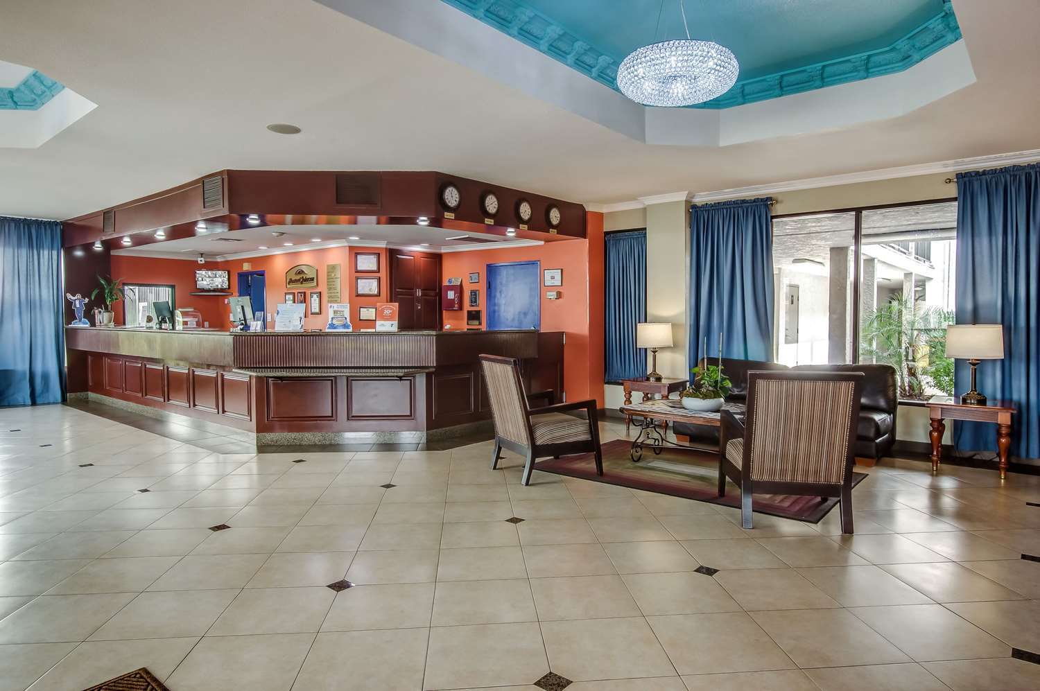 Howard Johnson By Wyndham Reseda Hotel & Suites Los Angeles Dış mekan fotoğraf